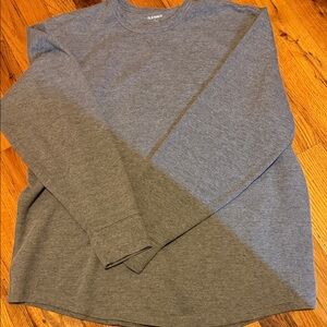 Old Navy Men's Heather Gray Long Sleeve Tee